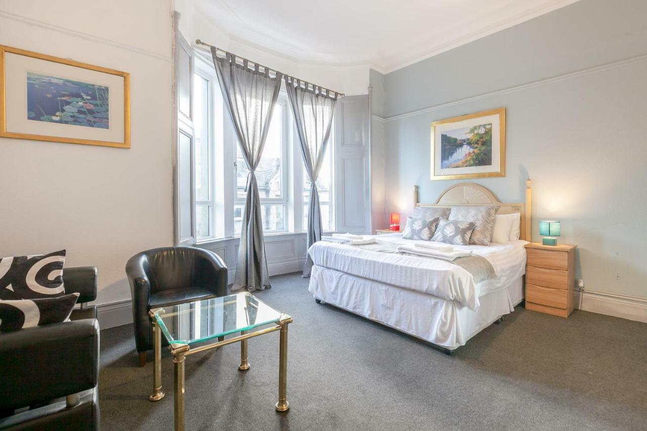 Oakshaw Guesthouse Пейзли Екстериор снимка