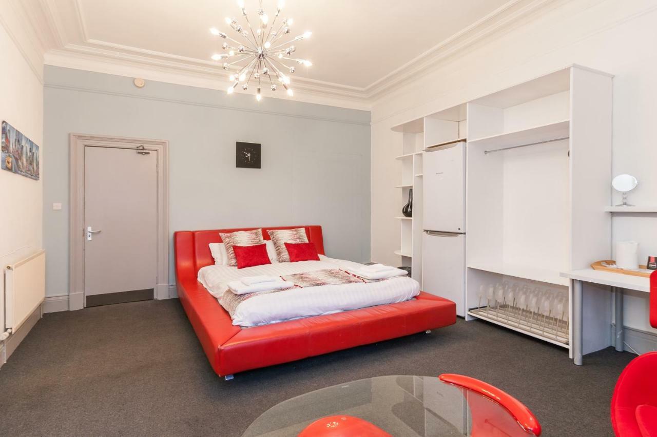 Oakshaw Guesthouse Пейзли Екстериор снимка
