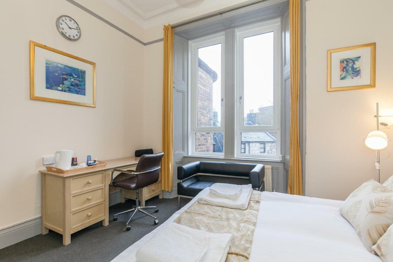 Oakshaw Guesthouse Пейзли Екстериор снимка