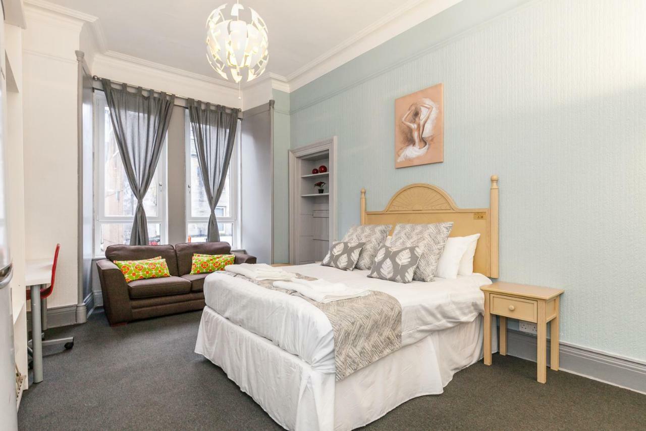 Oakshaw Guesthouse Пейзли Екстериор снимка